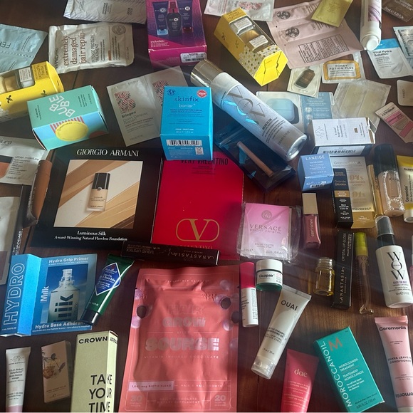 Makeup Mystery Bundle - Picture 7 of 15